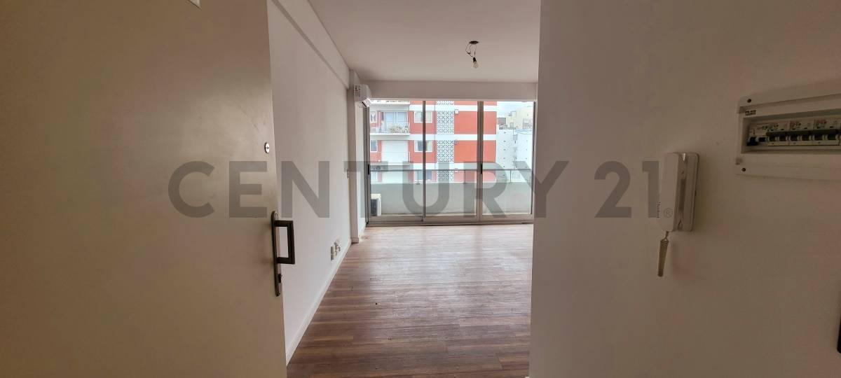 Foto de VENTA DEPARTAMENTO 2 AMBIENTES EN FLORES PERMUTA, imagen 3