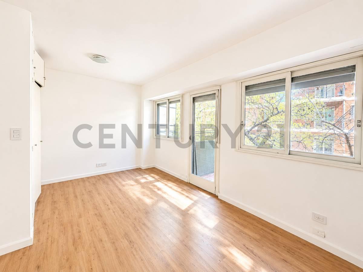 Foto de Venta Departamento 3 Ambientes con Balcón Corrido al Frente – Recoleta, imagen 2