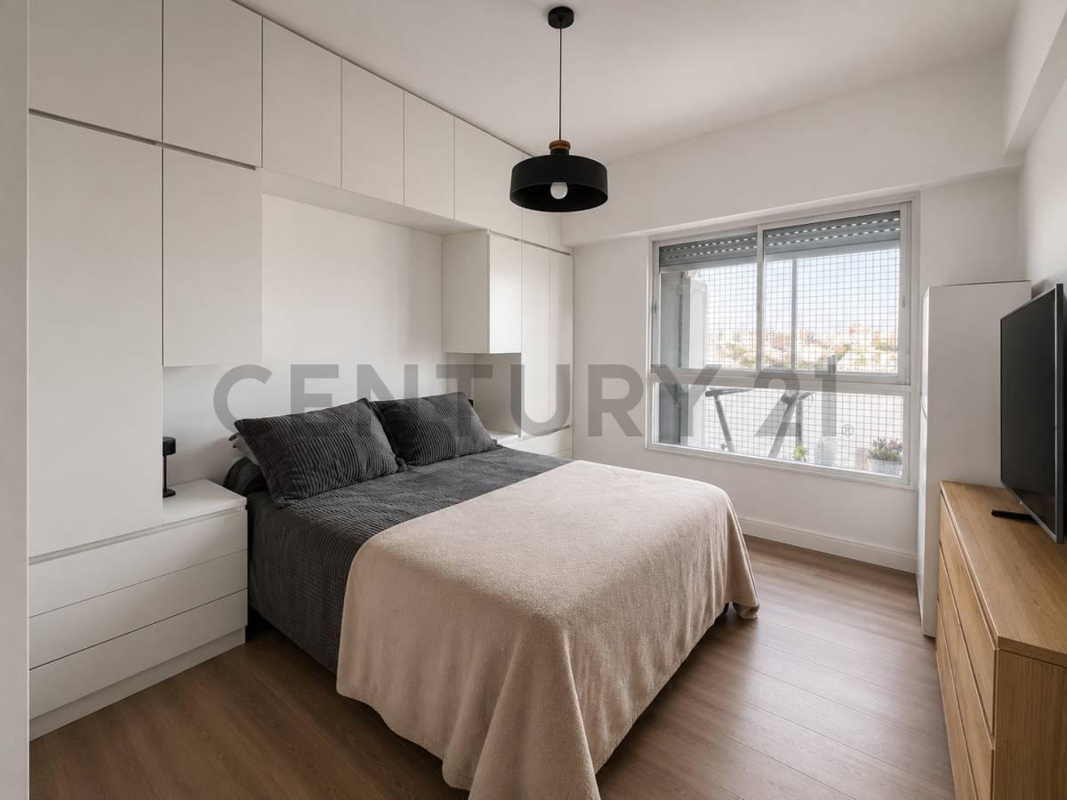 Foto de VENTA DEPARTAMENTO 2 AMBIENTES CON COCHERA Y BALCÓN CORRIDO AL, imagen 4