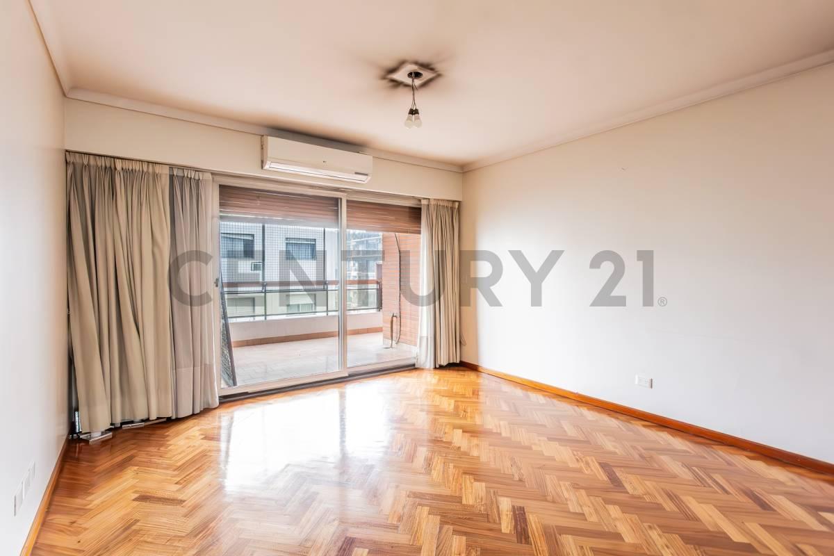 Foto de VENTA DEPARTAMENTO 5 AMBIENTES RECOLETA CON COCHERA -BAULERA-SEGURIDAD, imagen 5