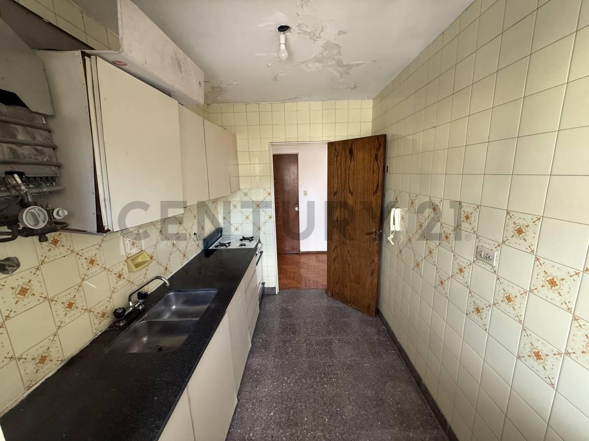 Foto de VENTA DEPARTAMENTO 2 AMBIENTES CON BALCÓN EN COGHLAN, imagen 5