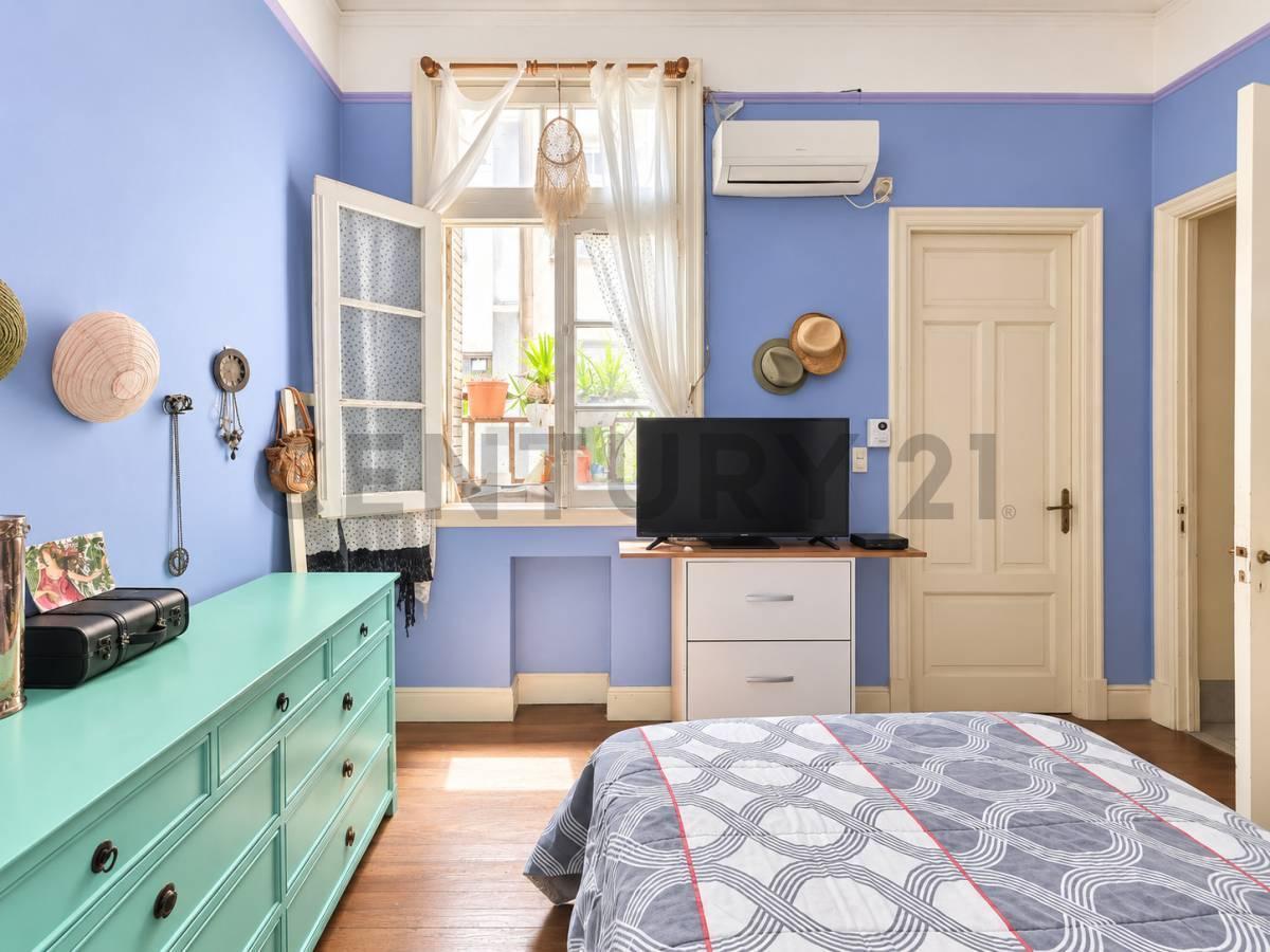 Foto de VENTA DEPTO 4 AMBIENTES C/DEP Y ESCRITORIO EN ALMAGRO, imagen 1