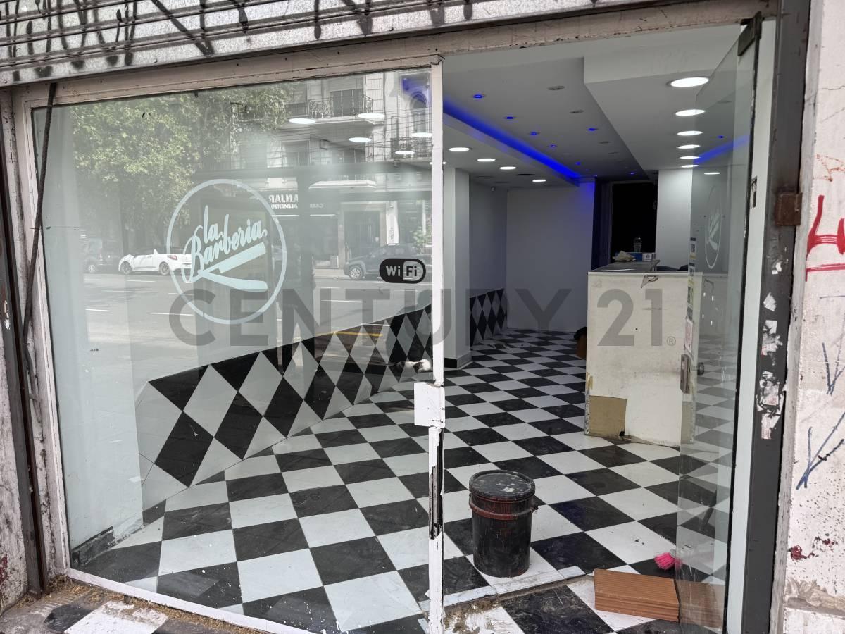 Foto de VENTA LOCAL EN ONCE TRES PLANTAS MAS OFICINA, imagen 4