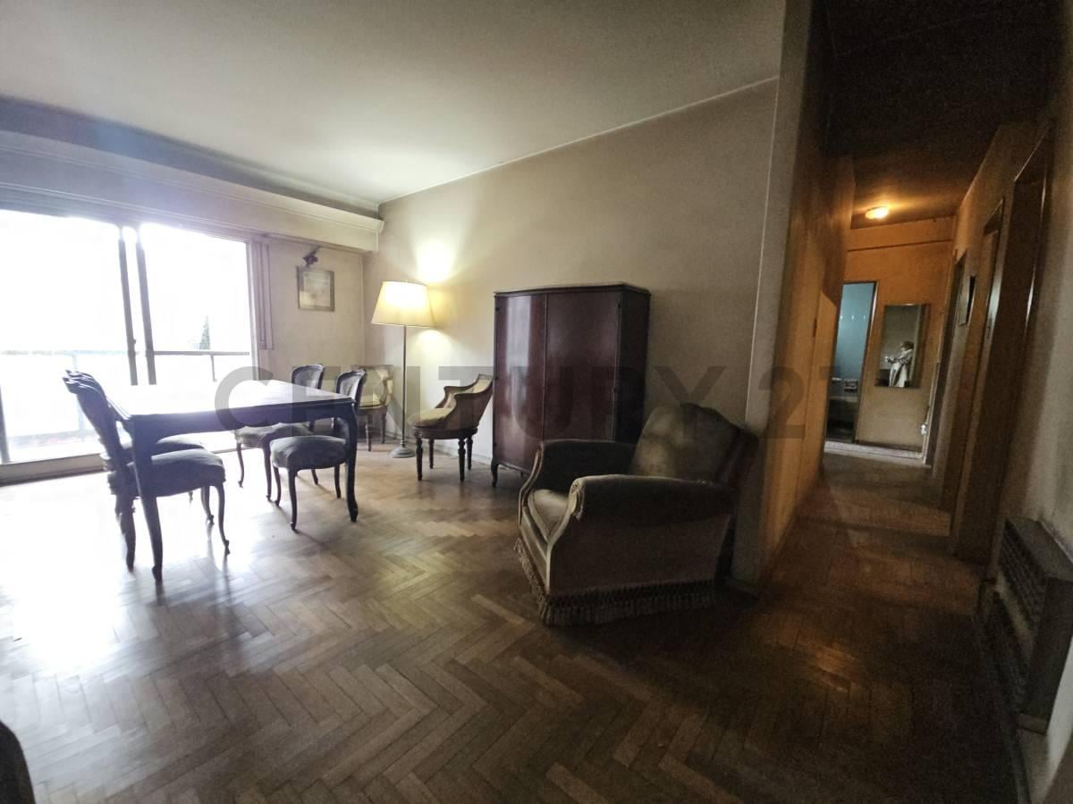 Foto de VENTA DEPTO 4 AMBIENTES CON DEPENDENCIA Y BALCÓN CORRIDO EN CABALLITO, imagen 4