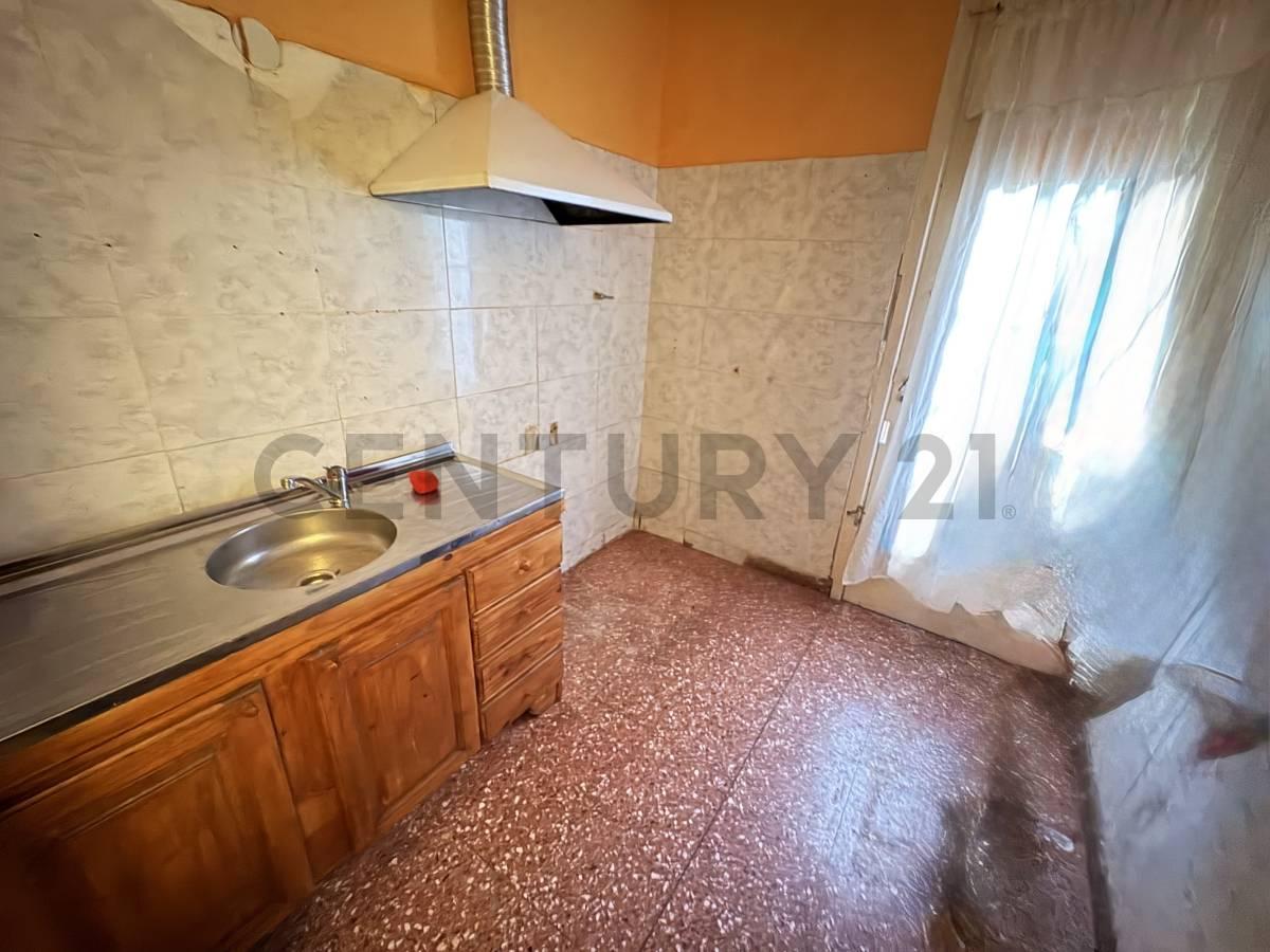 Foto de Venta | PH de 3 Ambientes con Local al Frente | Excelente Ubicación en, imagen 5