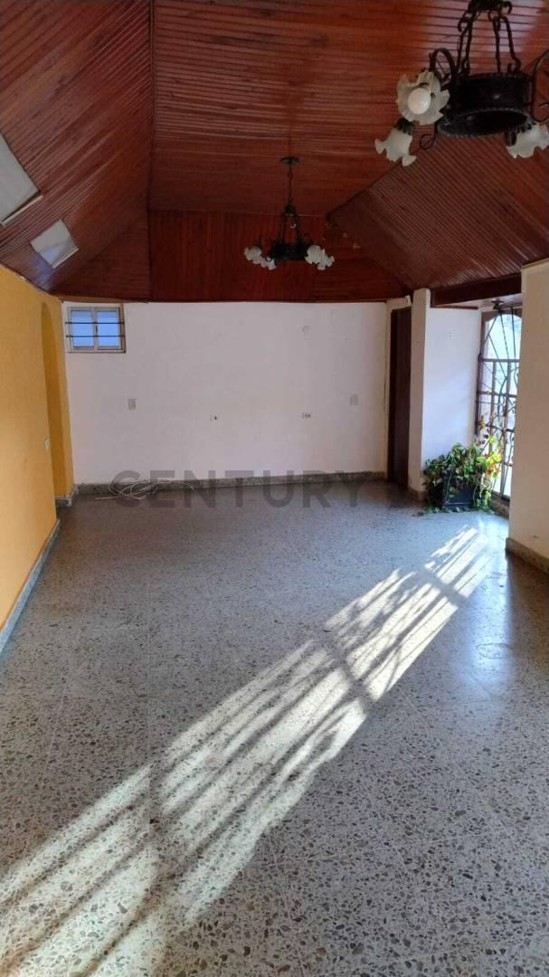 Foto de Venta | PH de 3 Ambientes con Local al Frente | Excelente Ubicación en, imagen 4