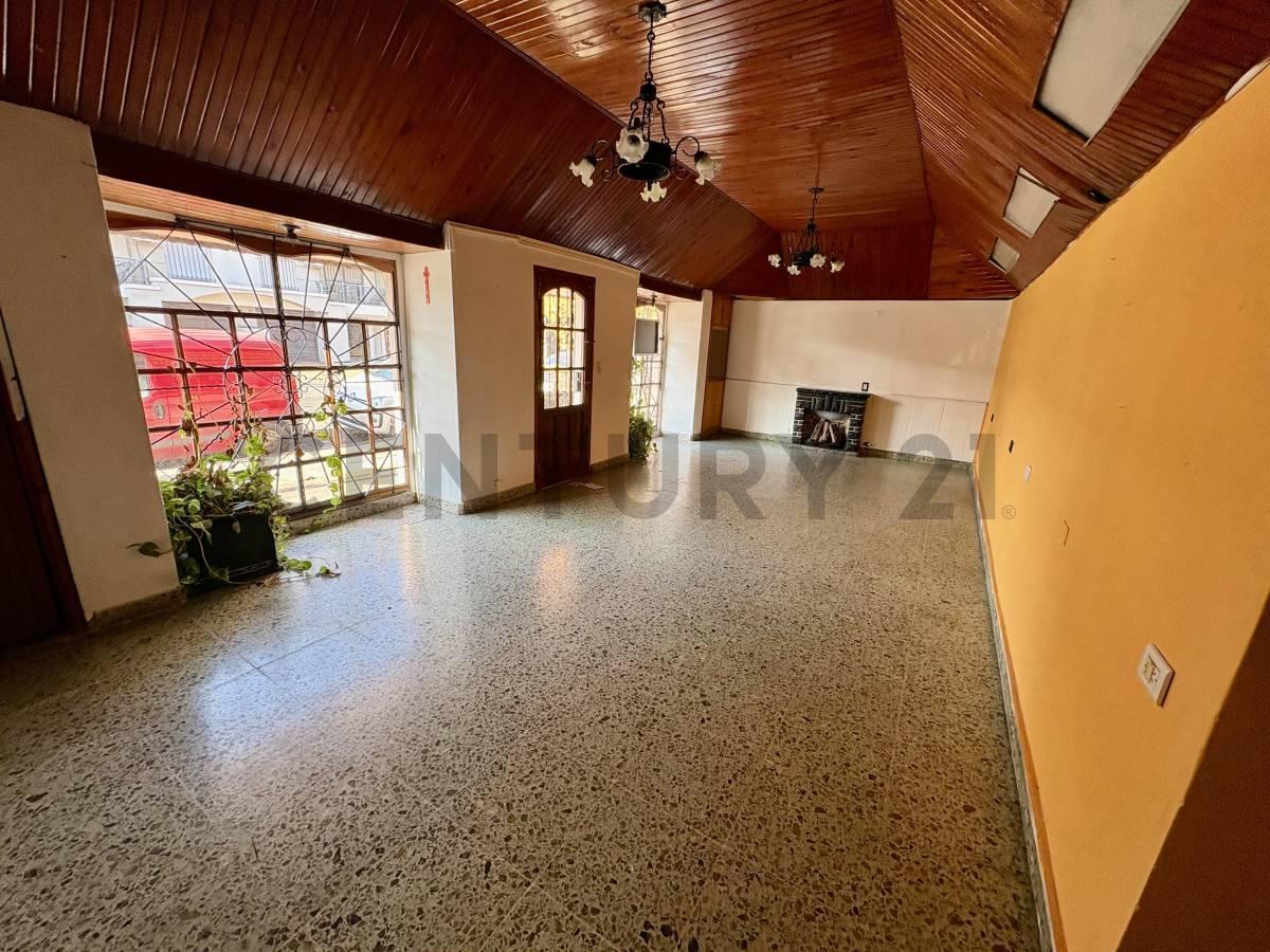 Foto de Venta | PH de 3 Ambientes con Local al Frente | Excelente Ubicación en, imagen 1