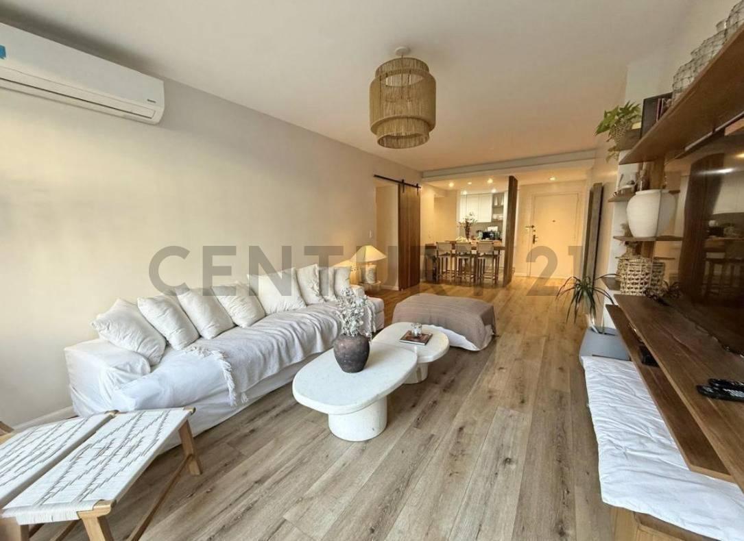 Foto de VENTA DEPARTAMENTO 5 AMBIENTES TIPO CASA FRENTE AL JARDÍN BOTÁNICO CON, imagen 2