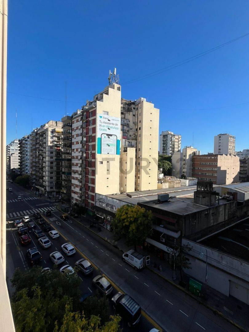 Foto de VENTA DEPTO 4 AMBIENTES CON COCHERA EN RECOLETA - ACEPTA PERMUTA, imagen 5