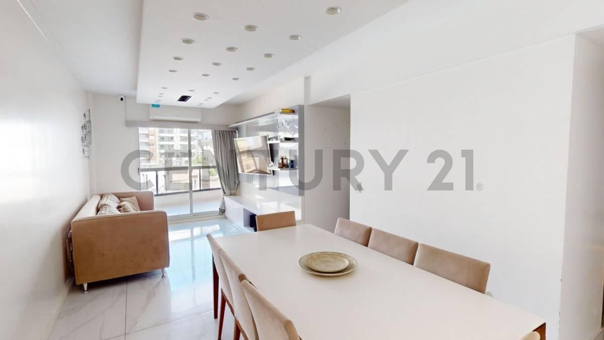 Foto de VENTA DEPARTAMENTO 4 AMBIENTES CON DEPENDENCIA Y COCHERA EN RECOLETA, imagen 3