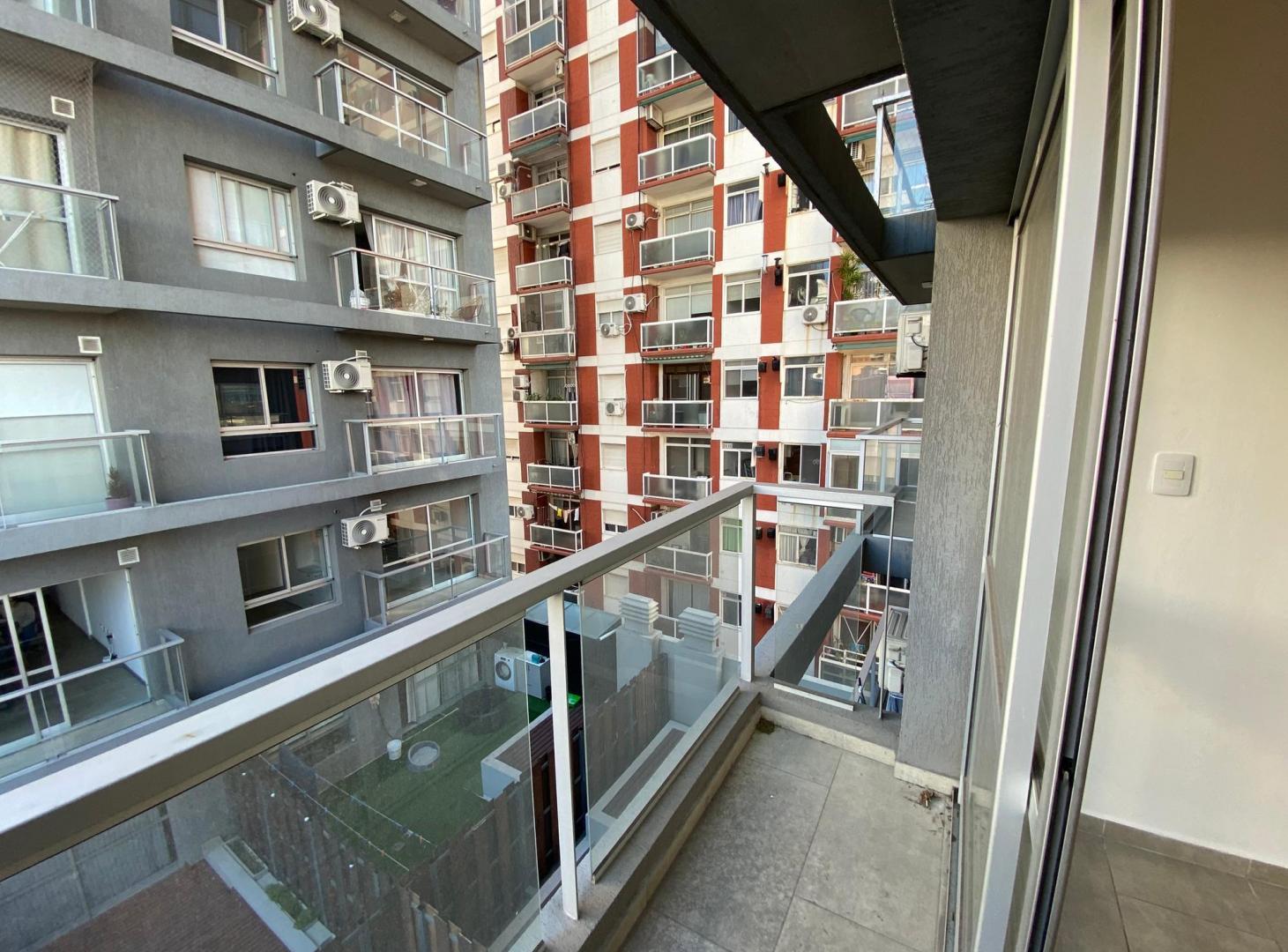 Foto de DEPARTAMENTO MONOAMBIENTE EN EL CENTRO DE AVELLANEDA, imagen 5