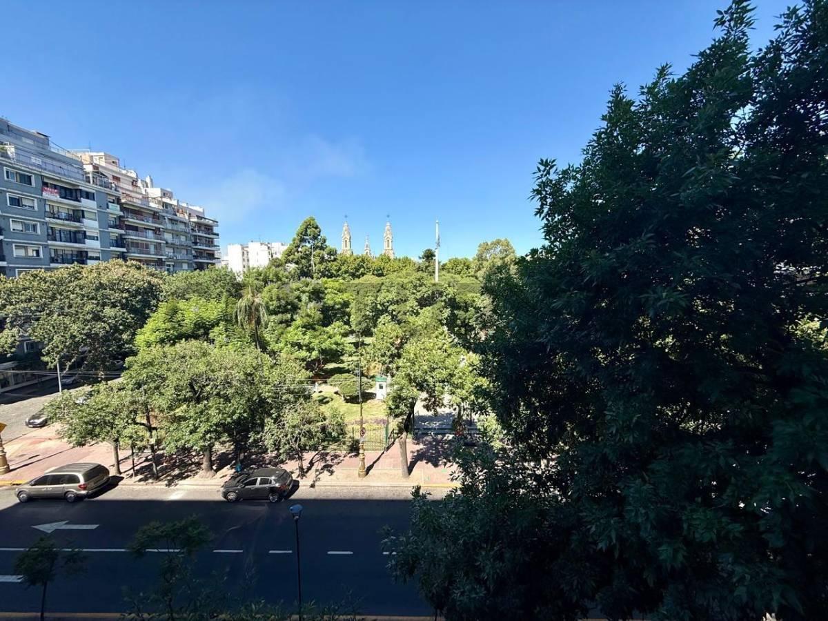 Foto de Venta Departamento 4 ambientes con dependencia en Barracas frente a, imagen 2