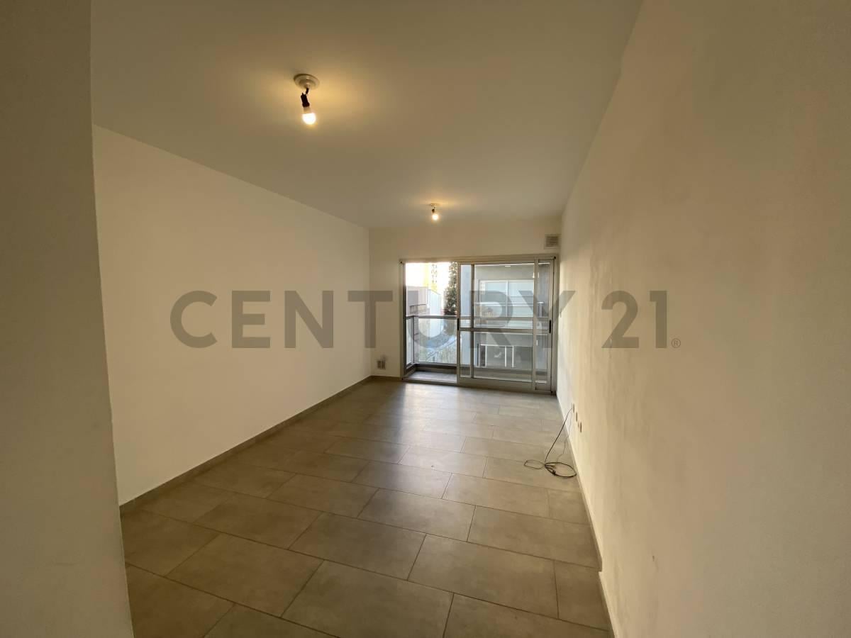 Foto de DEPARTAMENTO MONOAMBIENTE EN EL CENTRO DE AVELLANEDA, imagen 1