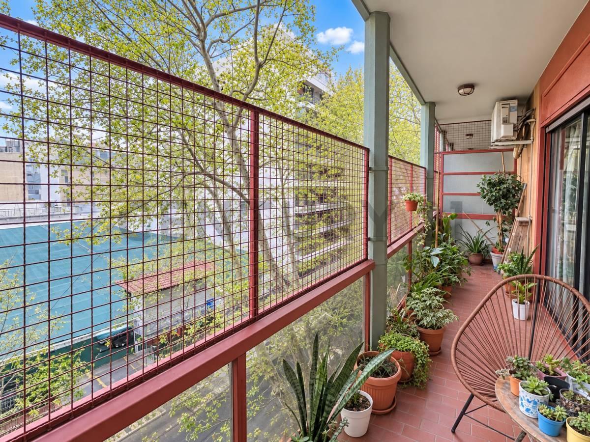 Foto de VENTA DEPARTAMENTO 3 AMBIENTES CON DEPENDENCIA Y COCHERA – BALVANERA, imagen 5
