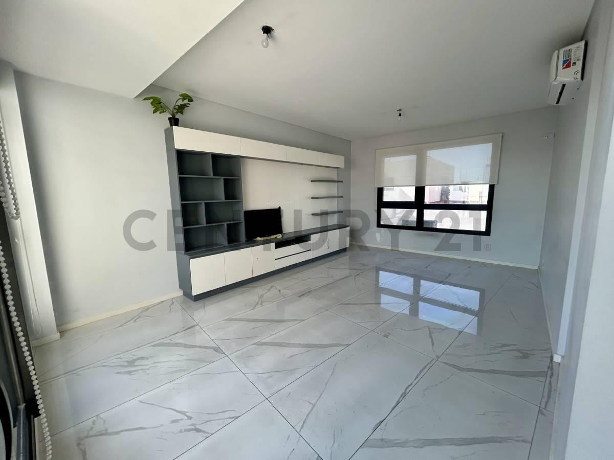 Foto de VENTA DEPARTAMENTO 4 AMBIENTES CON BALCON TERRAZA, COCHERA Y BAULERA EN, imagen 3