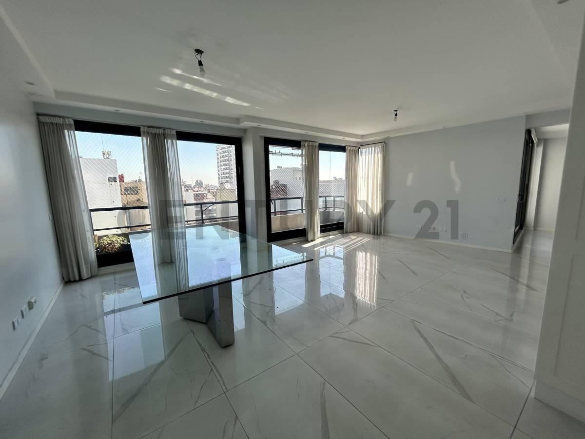 Foto de VENTA DEPARTAMENTO 4 AMBIENTES CON BALCON TERRAZA, COCHERA Y BAULERA EN, imagen 4