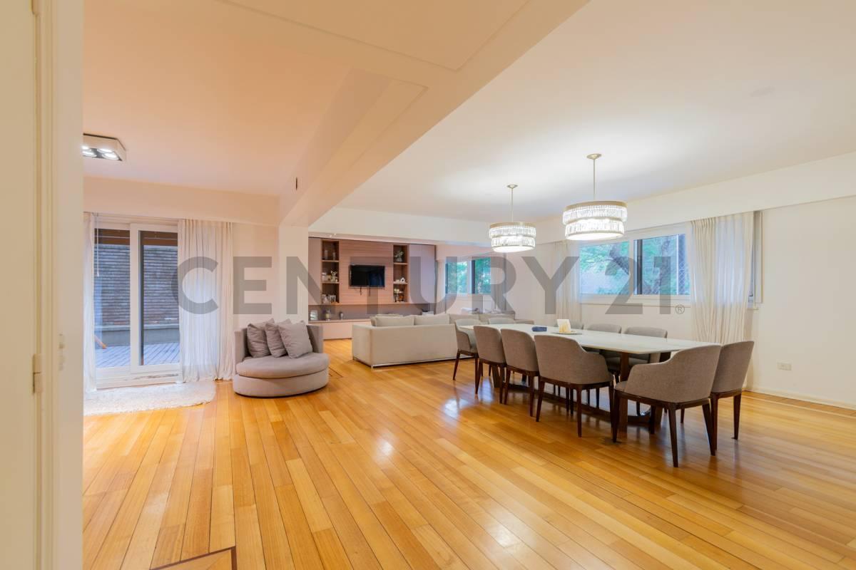 Foto de Venta departamento 5 ambientes con dos cocheras en Palermo Chico., imagen 5