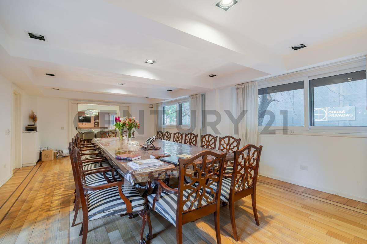 Foto de Venta departamento 5 ambientes con dos cocheras en Palermo Chico., imagen 1