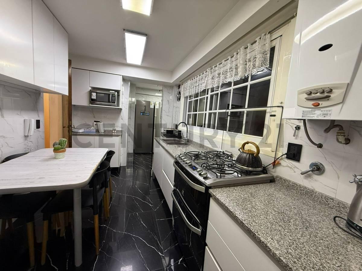 Foto de VENTA DEPARTAMENTO 4 AMBIENTES CON COCHERA EN RECOLETA - ACEPTA PERMUTA, imagen 4