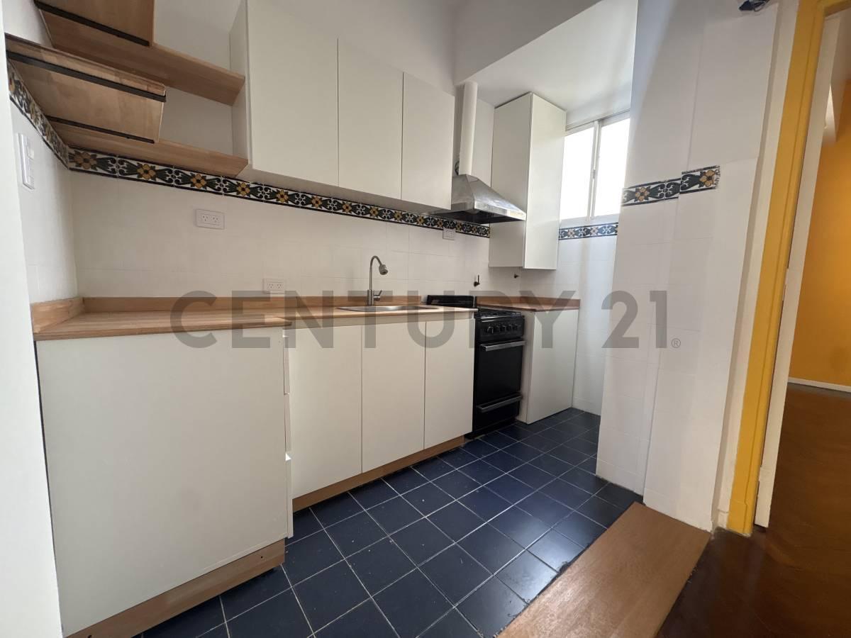 Foto de VENTA DEPARTAMENTO 2 AMBIENTES EN BELGRANO REFACCIONADO - APTO CREDITO, imagen 4