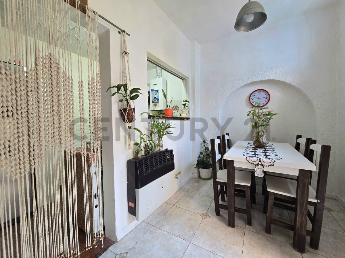 Foto de VENTA PH DE 3/4 AMBIENTES CON TERRAZA EN PATERNAL, imagen 2