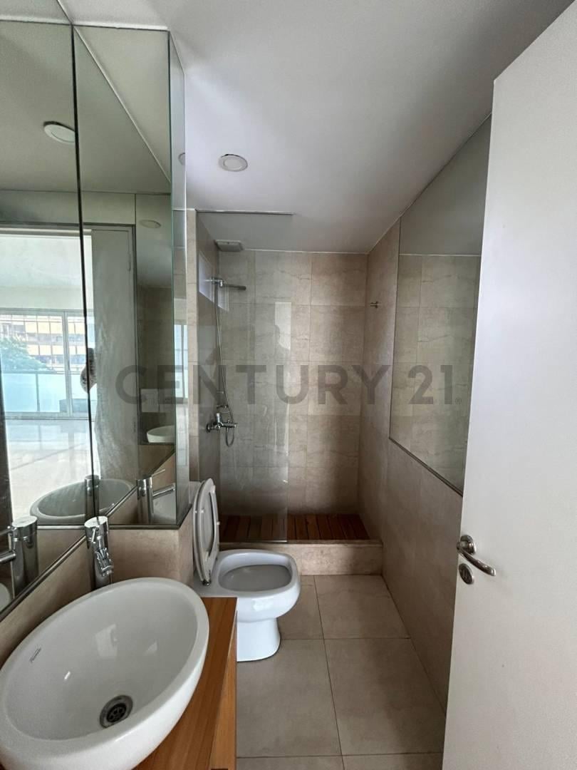 Foto de RESERVADO Alquiler Monoambiente Ideal Showroom en Belgrano, imagen 5
