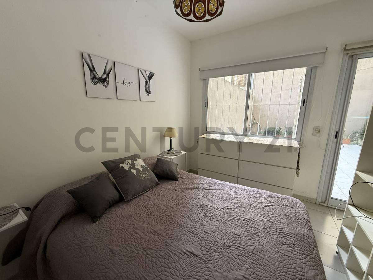 Foto de Alquiler departamento monoambinete en Belgrano con patio propio, imagen 5