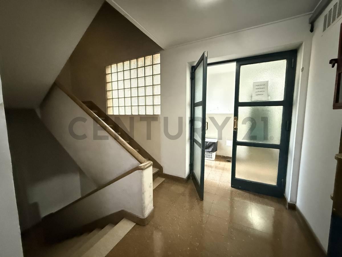 Foto de VENTA DE OFICINA MONOAMBIENTE EN MONSERRAT, imagen 2