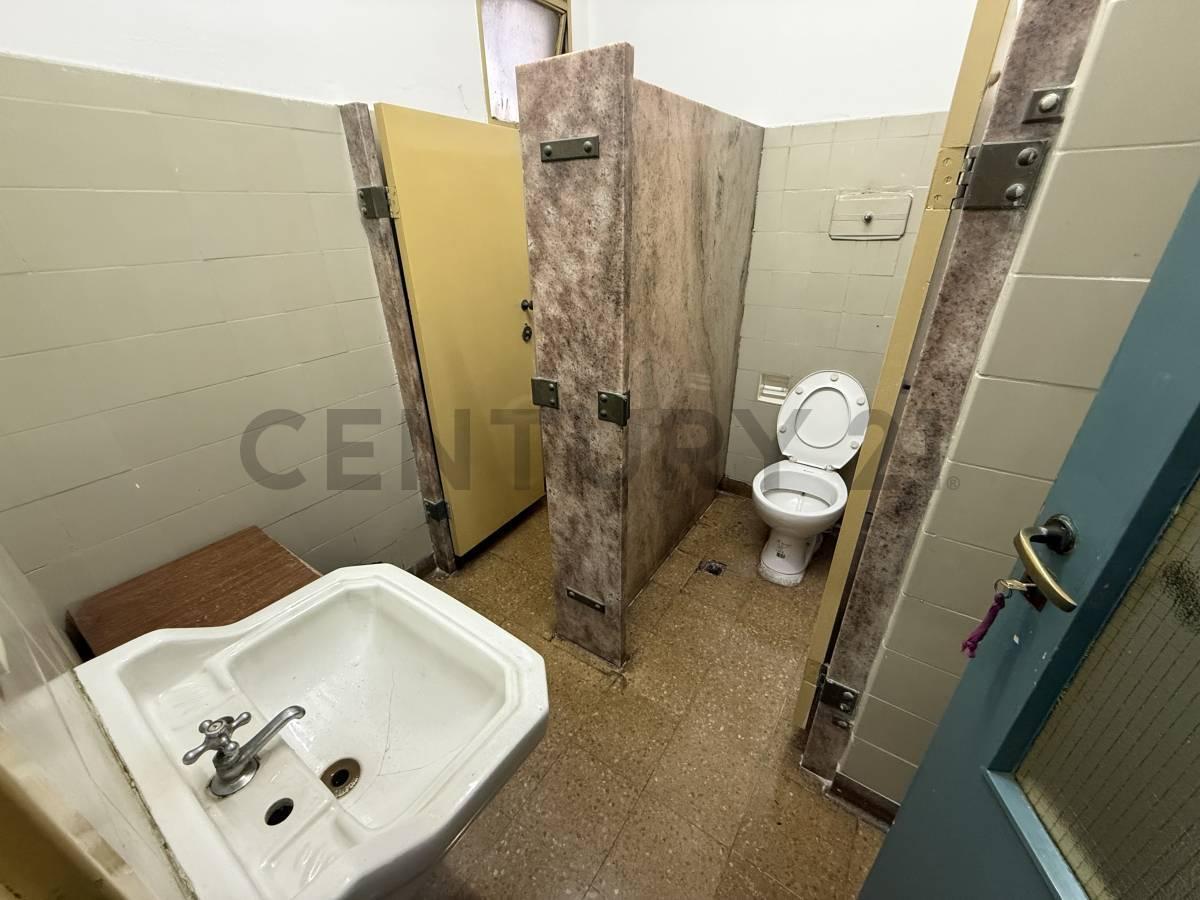 Foto de VENTA OFICINA MONOAMBIENTE EN MONSERRAT, imagen 3