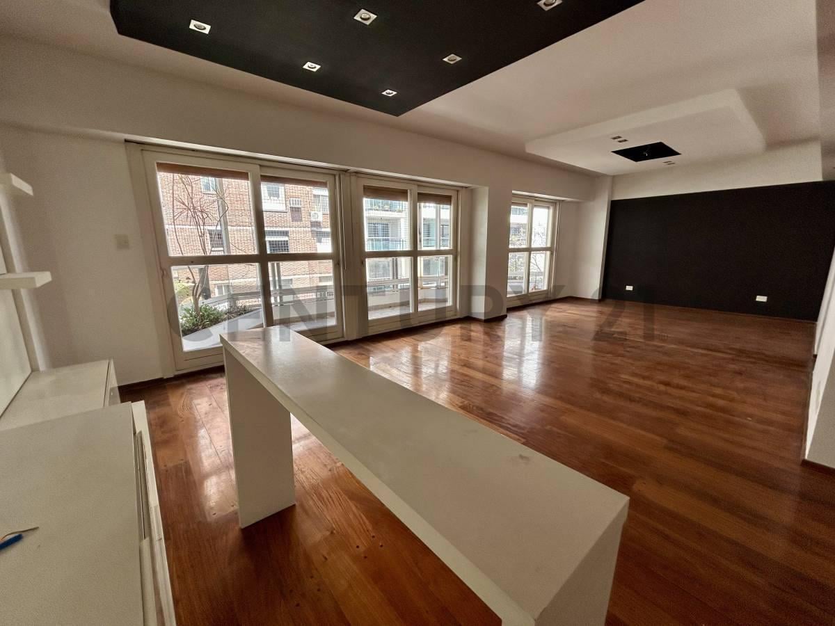 Foto de VENTA DEPARTAMENTO 4 AMBIENTES EN RECOLETA CON DEPENDENCIA, COCHERA, imagen 5