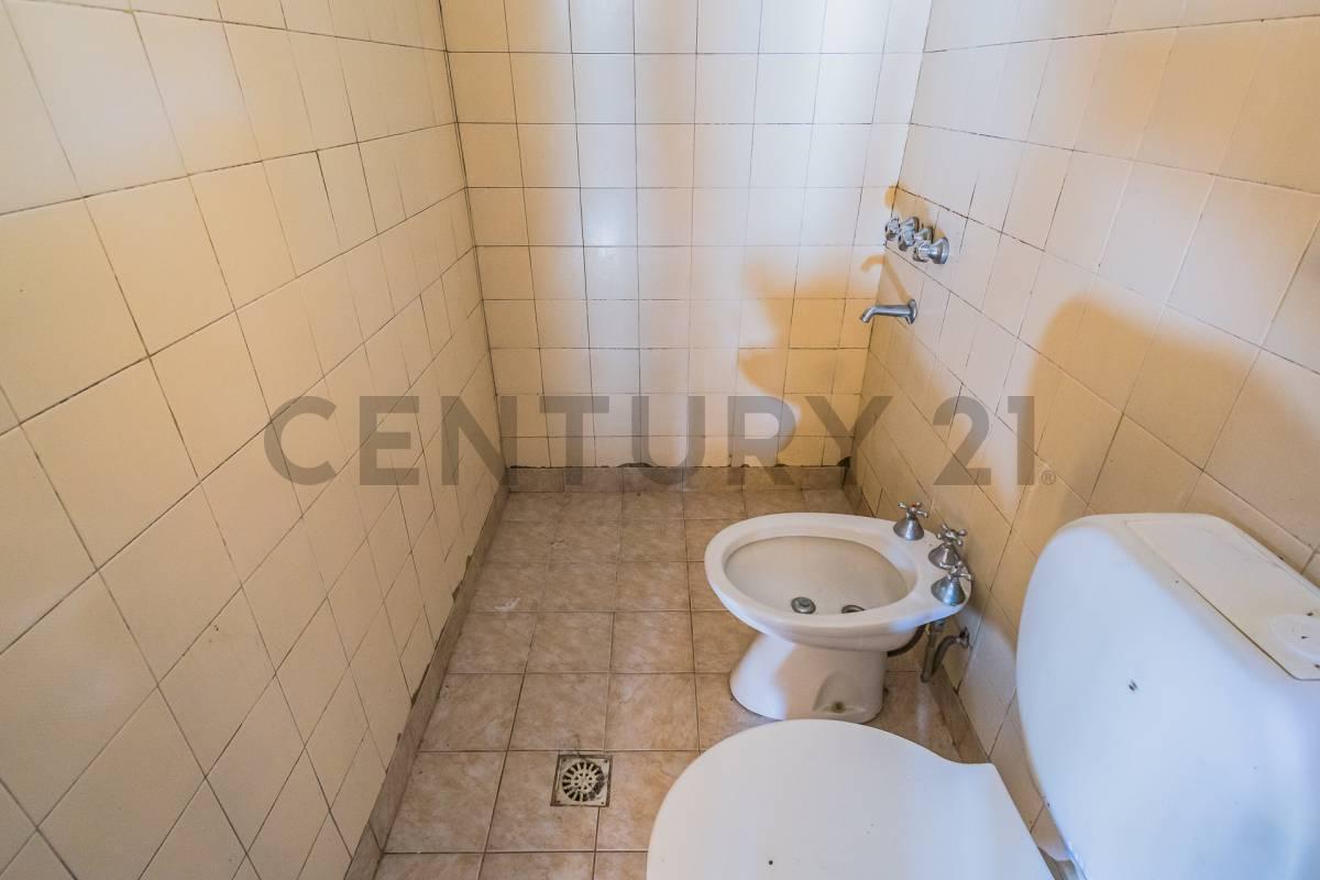 Foto de VENTA PH 3 AMBIENTES VILLA DEL PARQUE. con Patio - sin expensas, imagen 4