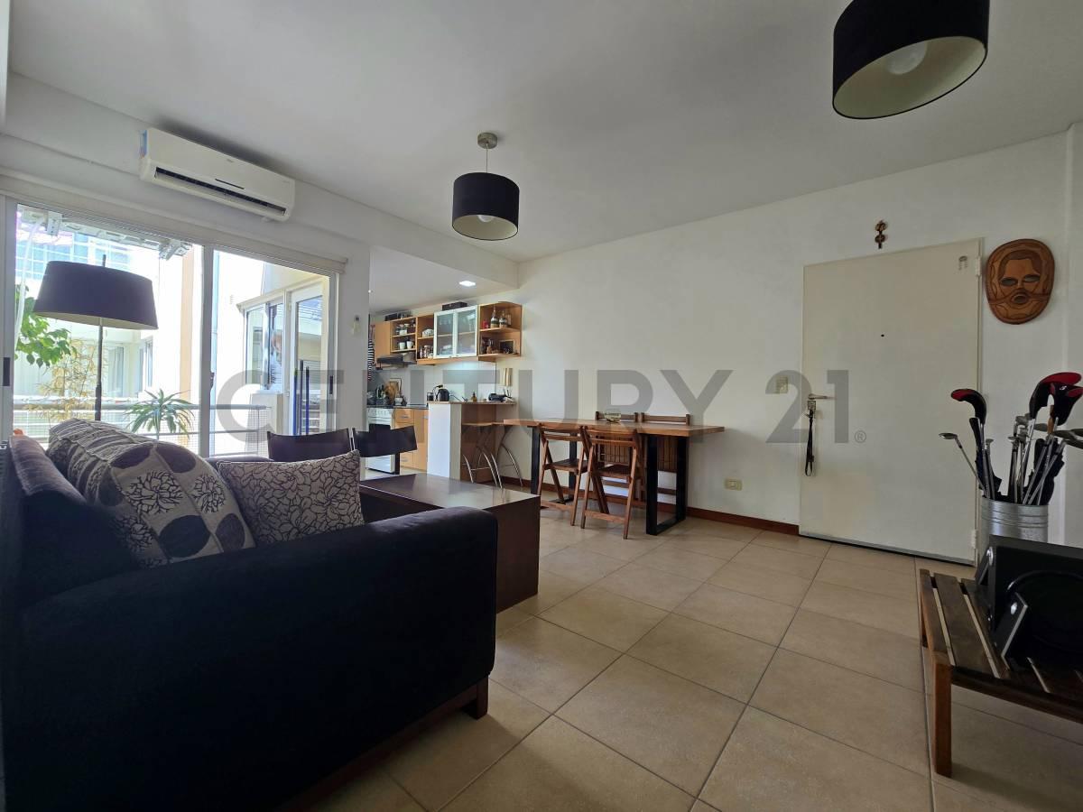 Foto de VENTA 2 AMBIENTES CON BALCÓN Y PARRILLA PROPIA EN VILLA URQUIZA - APTO, imagen 2