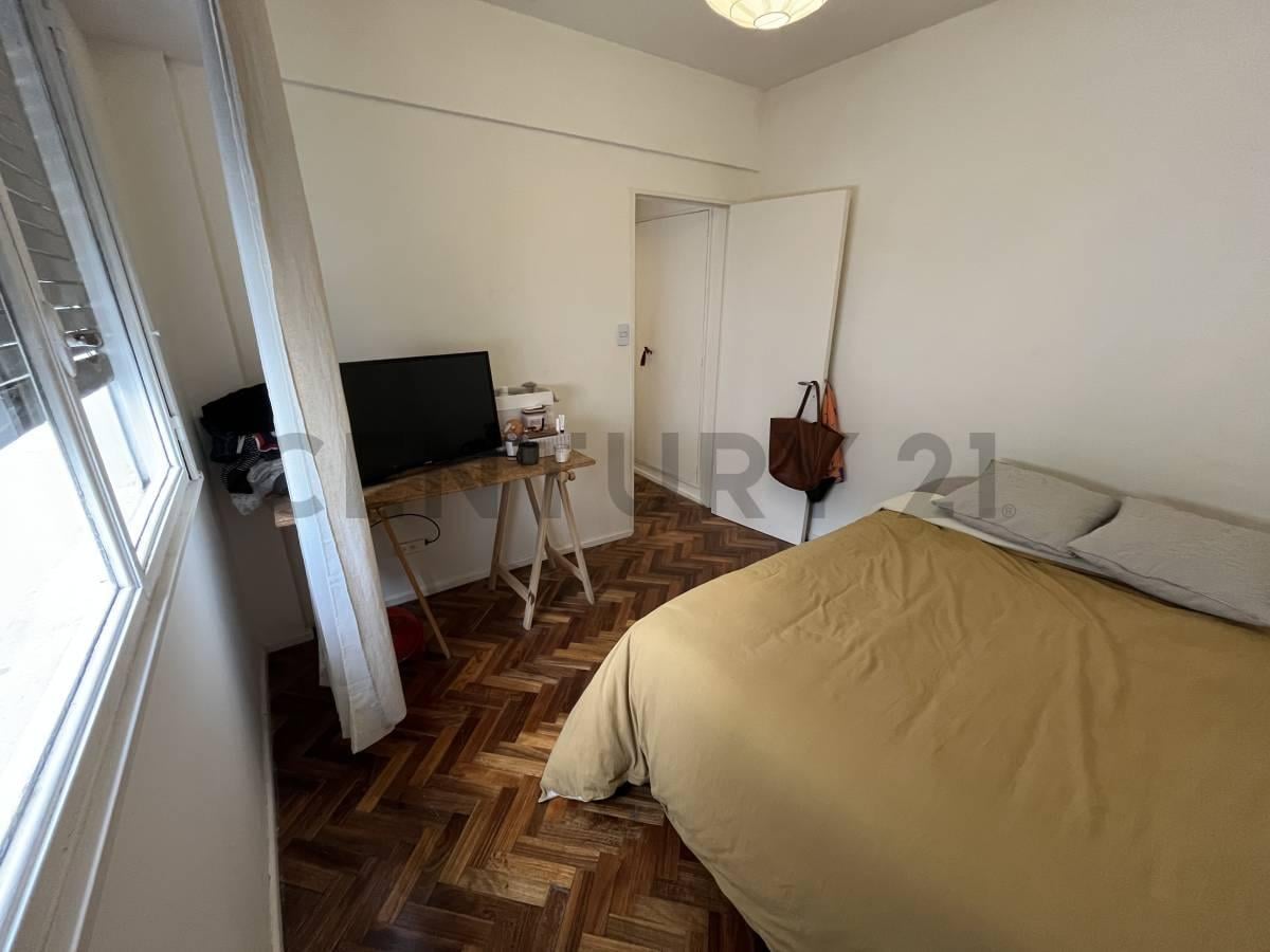Foto de VENTA | 2 AMBIENTES | CÉSPEDES 2400 | ENTRE COLEGIALES Y BELGRANO, imagen 3