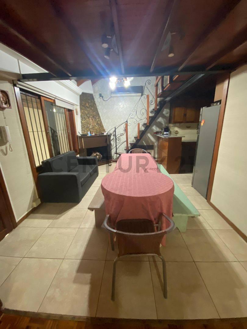 Foto de VENTA CASA EN BERAZATEGUI 4 AMBIENTES CON TERRAZA COCHERA QUINCHO, imagen 5