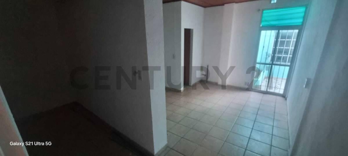 Foto de VENTA PH 2 AMBIENTES EN LOMAS DE ZAMORA CON COCHERA OPCIONAL, imagen 2