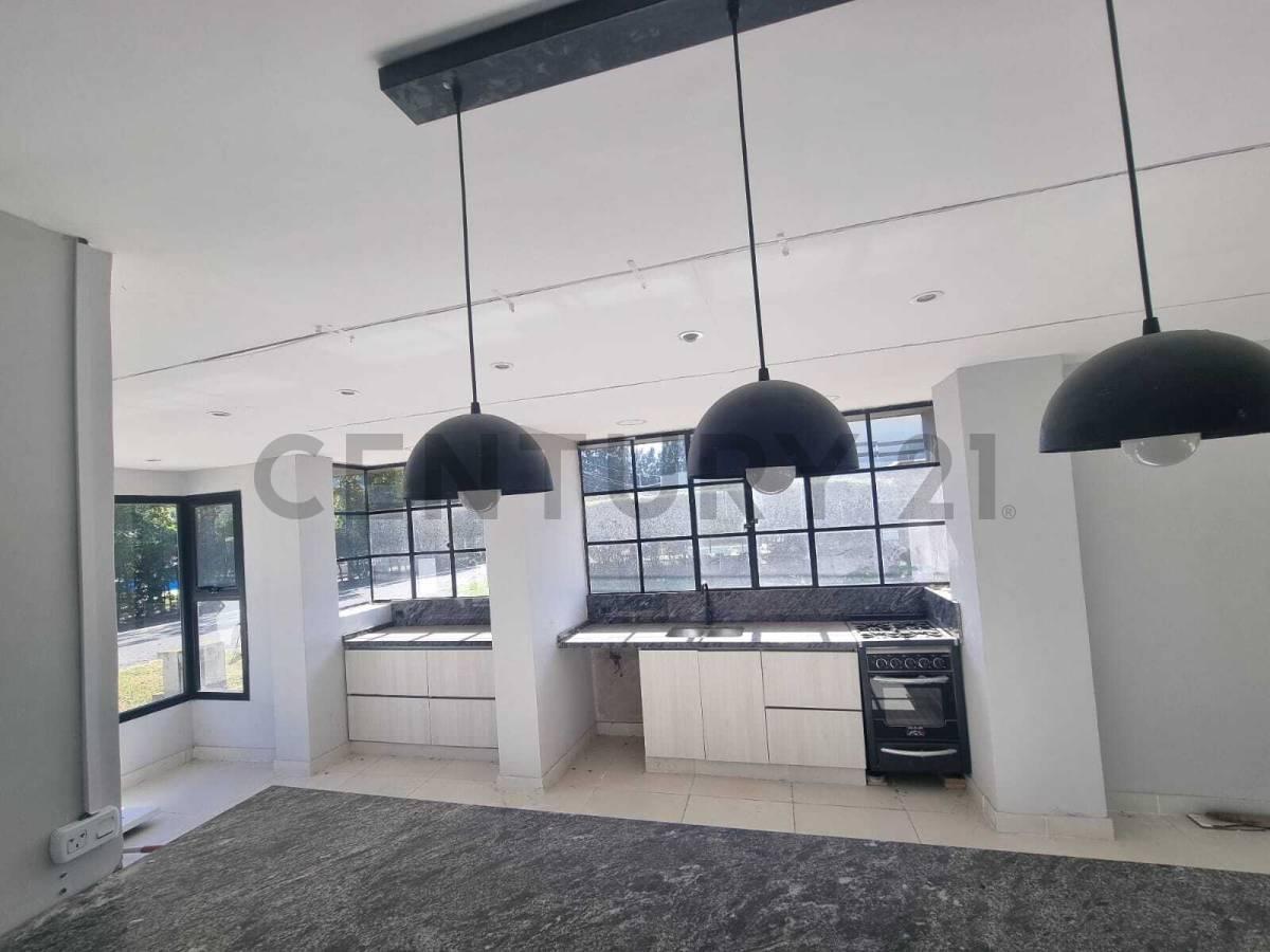 Foto de VENTA 4 AMBIENTES EN VENADO I A ESTRENAR CON PILETA Y COCHERA, imagen 2