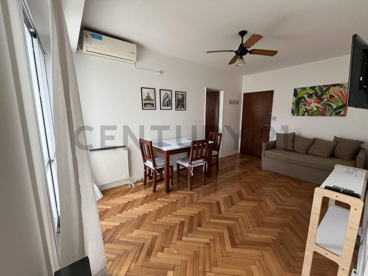 Foto de DEPARTAMENTO 2 AMBIENTES MUY LUMINOSO EN RECOLETA IDEAL INVERSIÓN, imagen 2