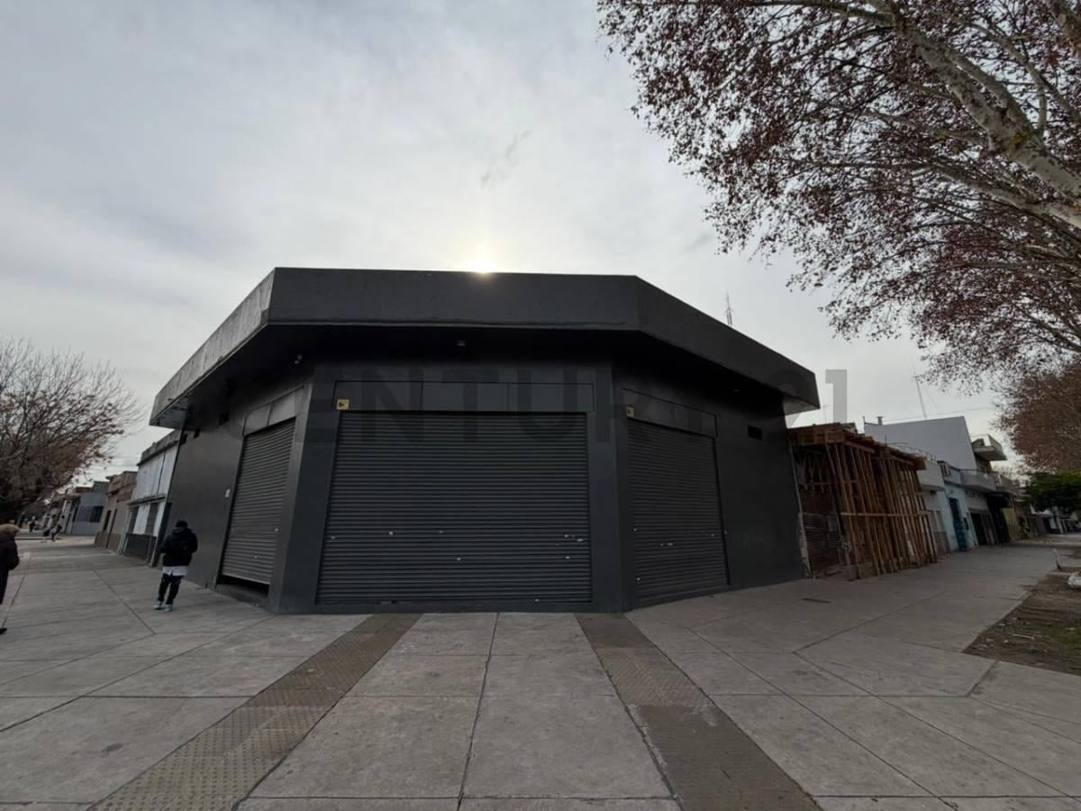 Foto de Venta Depósito/local comercial en Villa Soldati, imagen 3