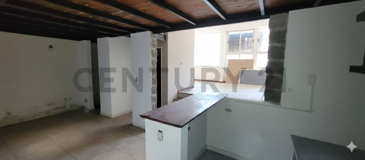Foto de VENTA LOCAL COMERCIAL VILLA DEVOTO APTO VIVIENDA. PERMUTA, imagen 3