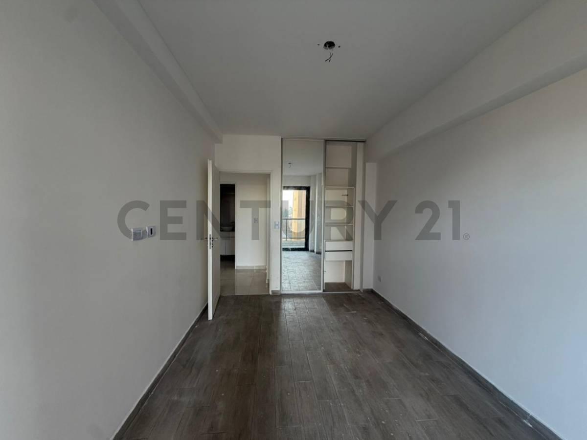 Foto de Venta Departamento 4 Ambientes con Cochera en Flores. Edificio full, imagen 5