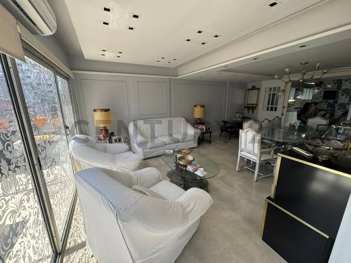 Foto de Venta de departamento 4 ambientes en el barrio de Balvanera, imagen 2