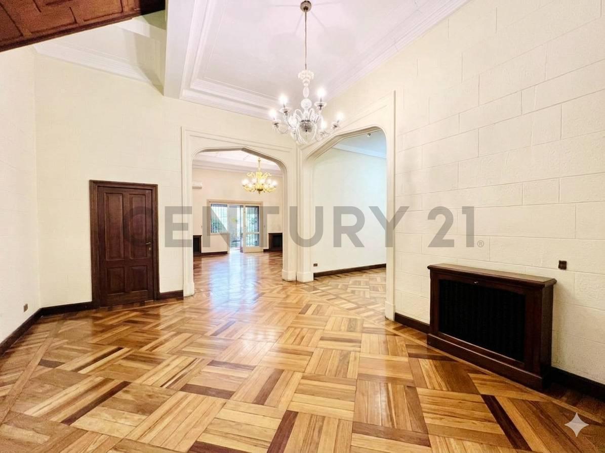 Foto de Venta Casa 10 Ambientes en Belgrano con garaje pileta y patio PLANT, imagen 5