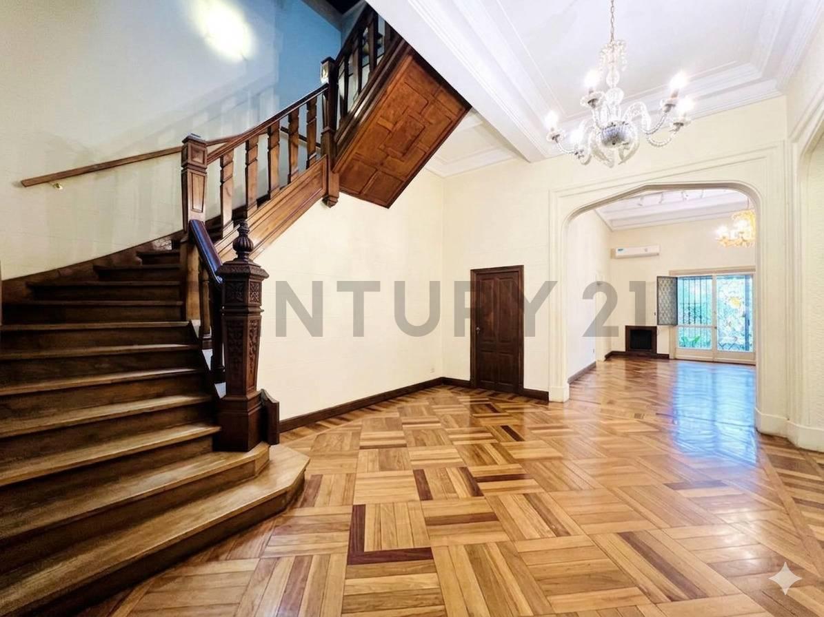 Foto de Venta Casa 10 Ambientes en Belgrano con garaje pileta y patio PLANT, imagen 3