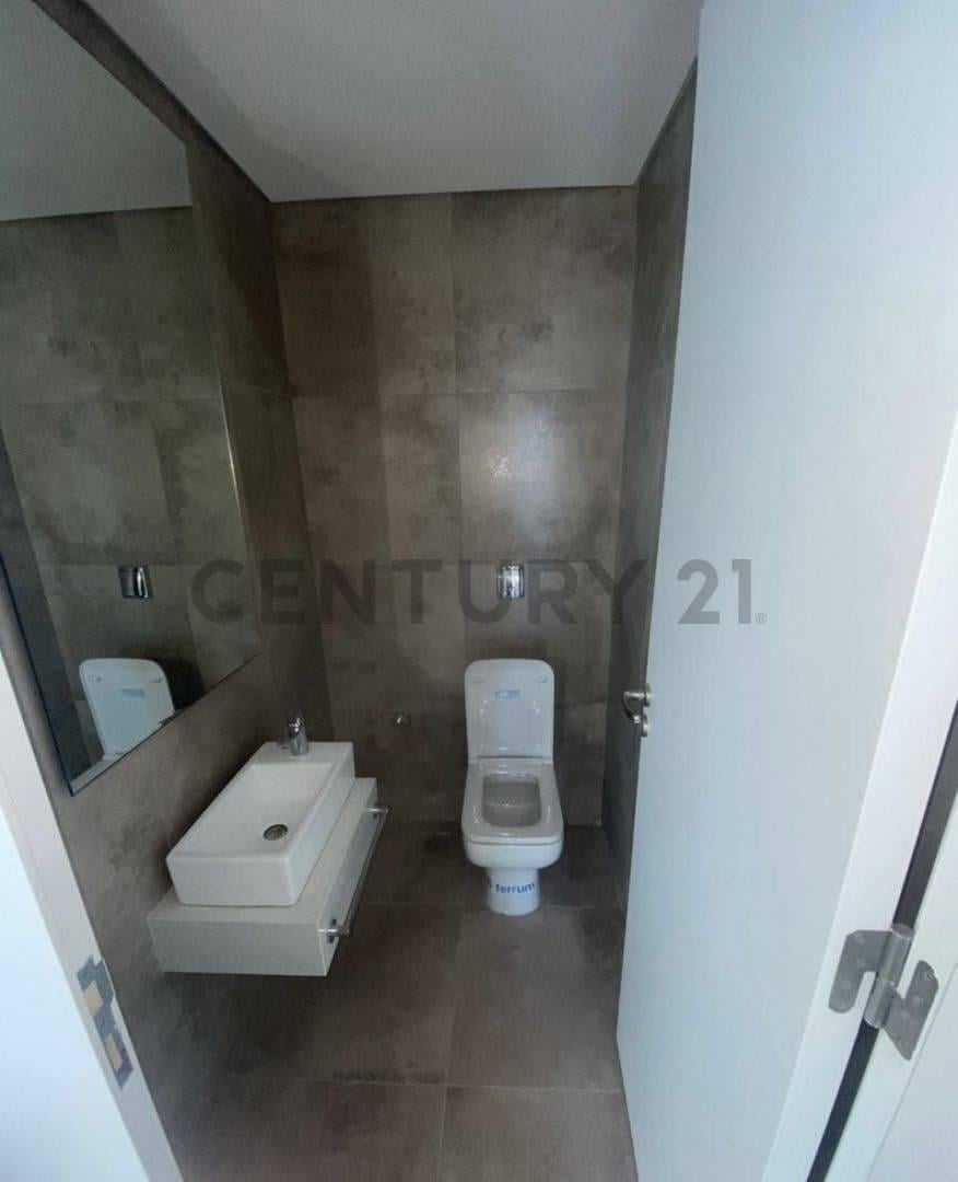 Foto de VENTA DEPTO 4 AMBIENTES CON COCHERA A ESTRENAR TORRE OM BOTANICO, imagen 2
