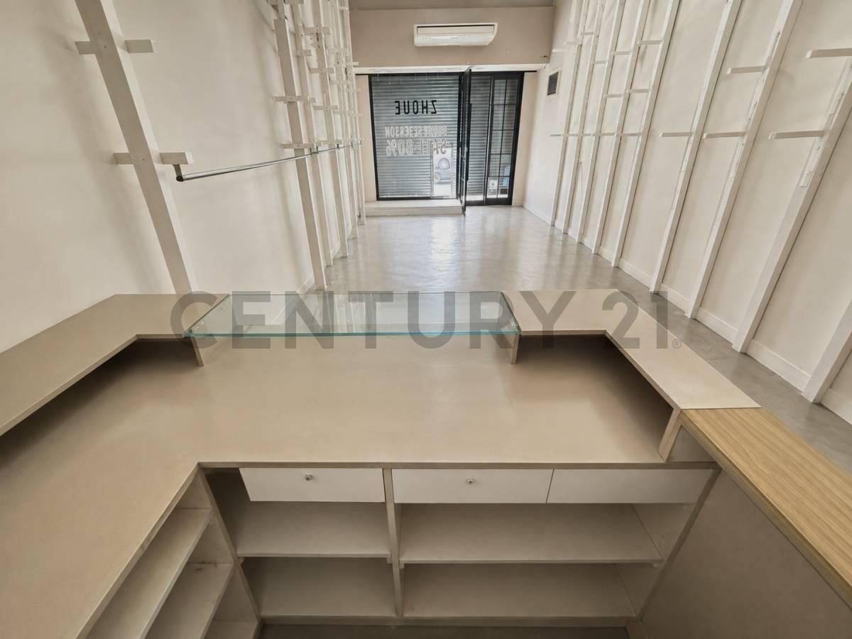 Foto de ALQUILER LOCAL COMERCIAL EN GURRUCHAGA ZONA OUTLET PB + DEPOSITO EN, imagen 3