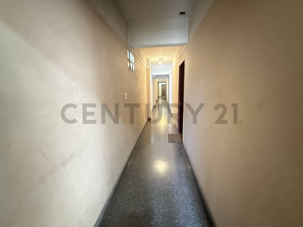 Foto de VENTA DEPARTAMENTO 2 AMBIENTES CON BALCÓN EN COGHLAN, imagen 1