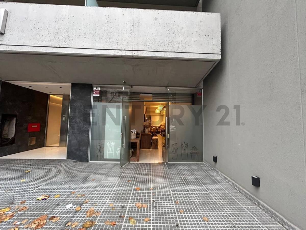 Foto de VENTA LOCAL COMERCIAL EN FLORES, imagen 2