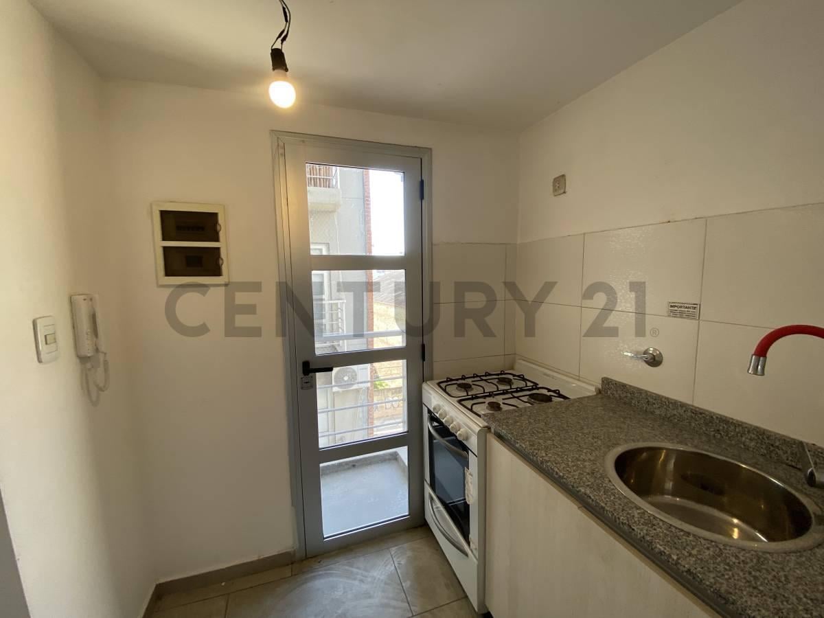Foto de DEPARTAMENTO MONOAMBIENTE EN EL CENTRO DE AVELLANEDA, imagen 4