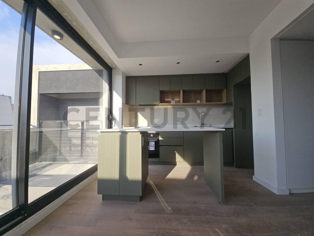 Foto de VENTA MONOAMBIENTE DIVISIBLE con Balcón Aterrazado y parrilla en, imagen 4