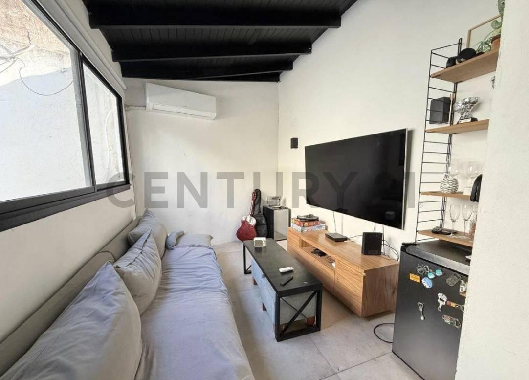 Foto de VENTA DEPARTAMENTO 5 AMBIENTES TIPO CASA FRENTE AL JARDÍN BOTÁNICO CON, imagen 3
